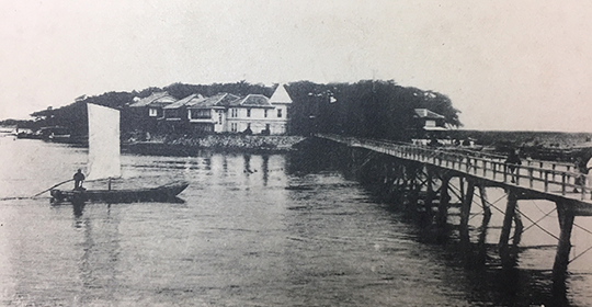 写真：田畑家の弁天島別荘跡